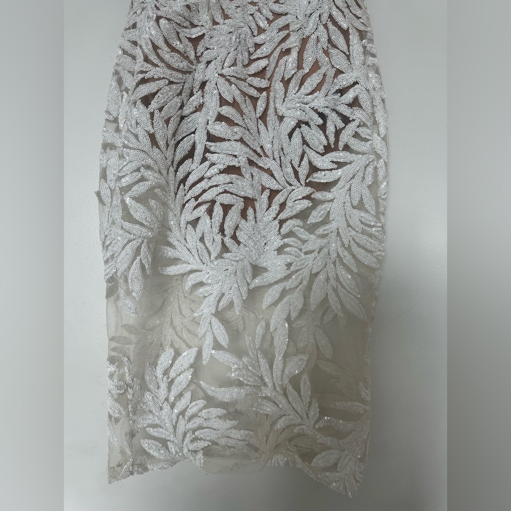 NADINE MERABI TALIA Elegant White Lace Dress - Picture 11 of 17